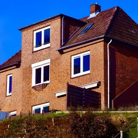 Feriehus Fuer 6 Personen 158 M² In